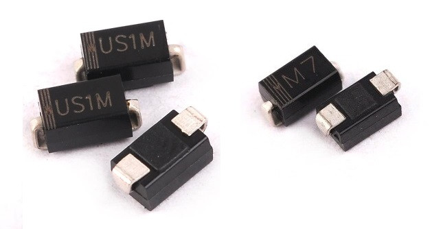 Диод М7 (1N4007) 1А 1000В smd SMA SRD GPV (30609053)