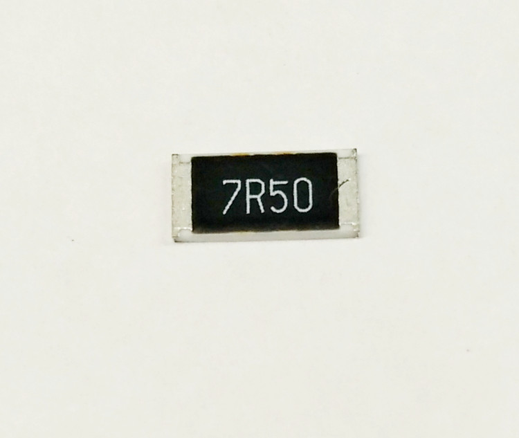 Резистор smd 7,5 Ом 0,75 Вт
