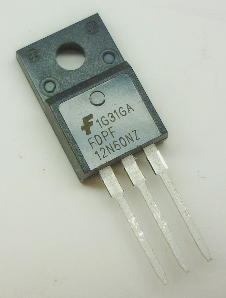 Транзистор 10N60C