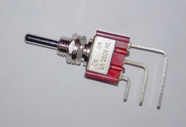 *Переключатель для САИ-230АД (8) 2А 250В 3-позиц. GPV (30715010)